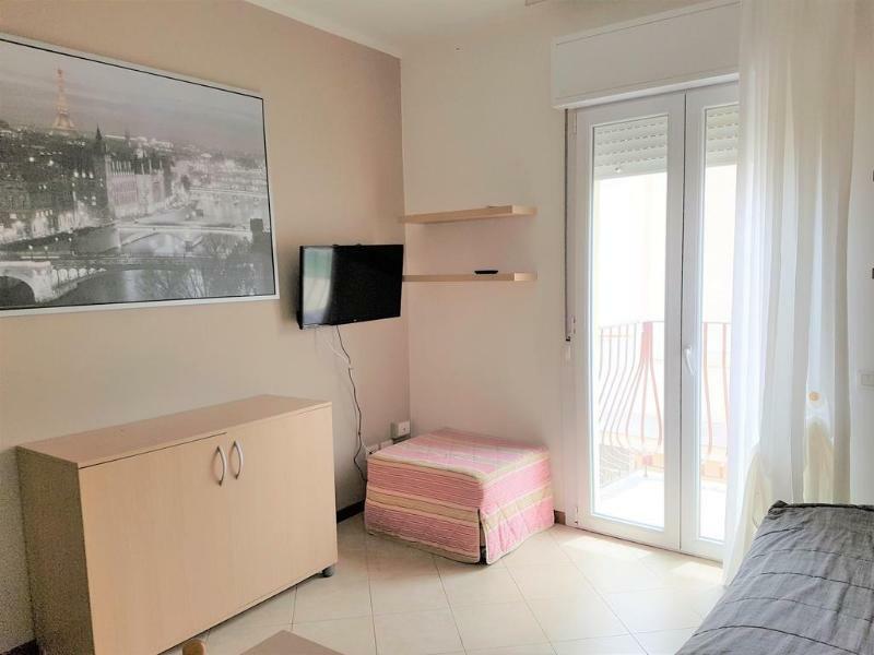 Residence Uno Studio & Suites 里米尼 外观 照片