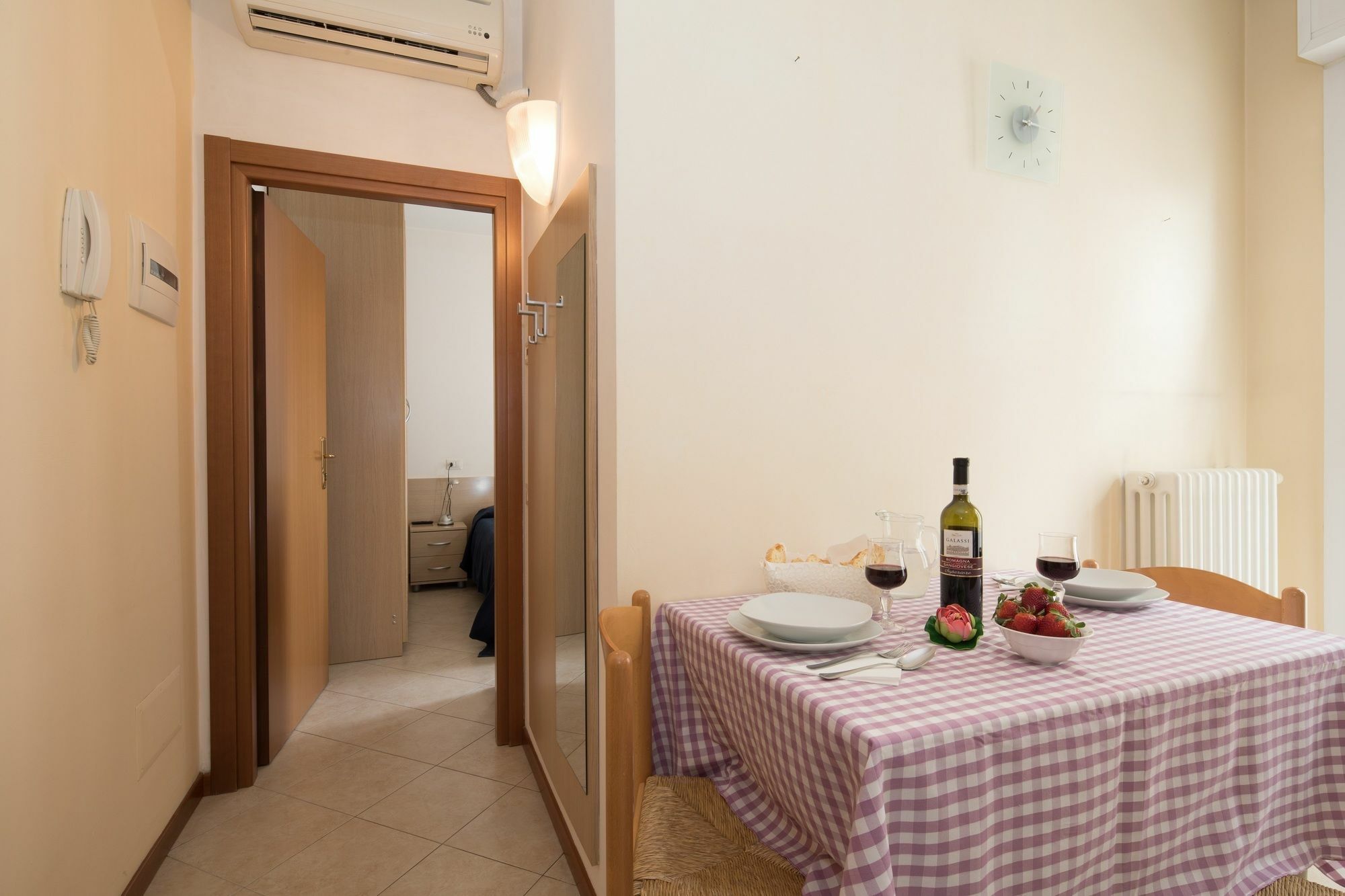 Residence Uno Studio & Suites 里米尼 外观 照片
